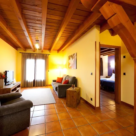 Aparthotel Rural Atxurra