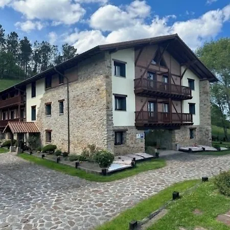 Rural Atxurra 3*