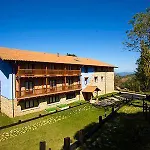 Aparthotel Rural Atxurra 3*