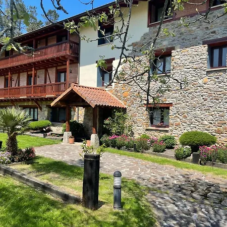 Rural Atxurra 3*