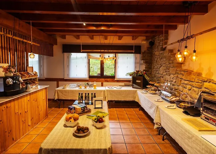 Aparthotel Rural Atxurra Bermeo