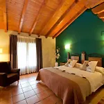 هوتل-أبارتمينتو أتسورا رورال بيرميو