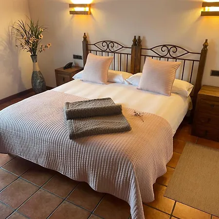 Hotel-apartamento Rural Atxurra Ξενοδοχείο με διαμερίσματα 3*