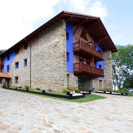 Aparthotel Rural Atxurra Bermeo