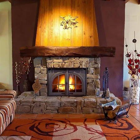 Rural Atxurra Aparthotel 3*